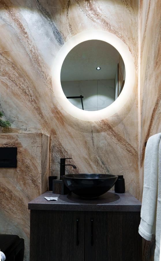 Hotel Rubin*** 格奥尔盖尼 外观 照片