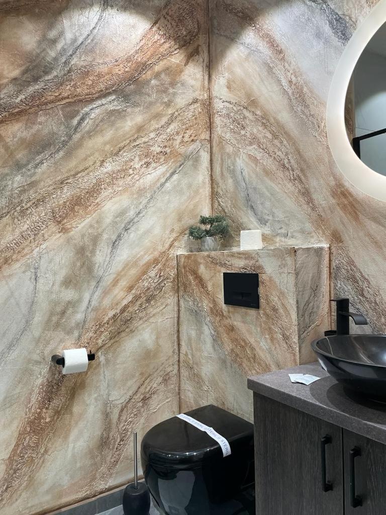 Hotel Rubin*** 格奥尔盖尼 外观 照片